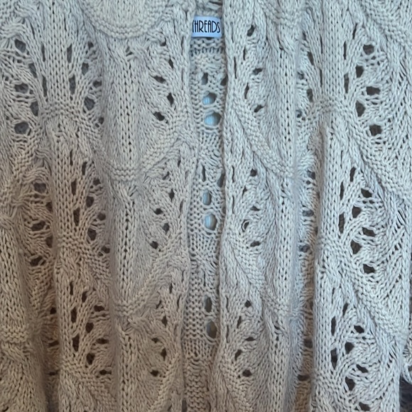 Beautiful open weave long cardigan with fringe bottom - Picture 2 of 5